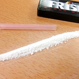 フリスクを粉状にして鼻から吸うと目が覚めると話題 / 実際にやってみたら危なく天に召されかけたでござる