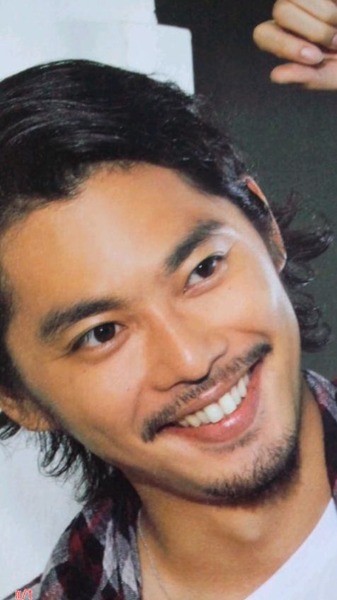 今井翼が精神不安定に？「ジャニーズにいつ切り捨てられても」周囲に語る：コメント1