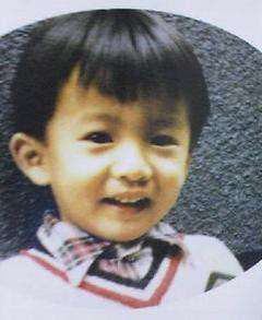 æåäººã®å¹¼å°æç»åï¼ã³ã¡ã³ã240