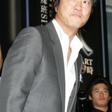 早くも女漁りを始めた高知東生氏