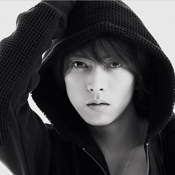 俳優ギャラが安すぎた?山下智久に浮上した”移籍トラブル”の顛末:コメント1