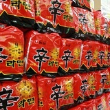 辛ラーメン、累積売上１０兆ウォン突破…「海外売上比率を増やす」