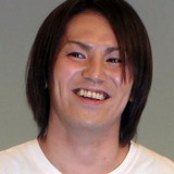 狩野英孝が三角関係か　加藤紗里が交際宣言　「事務所公認」とツイッターで