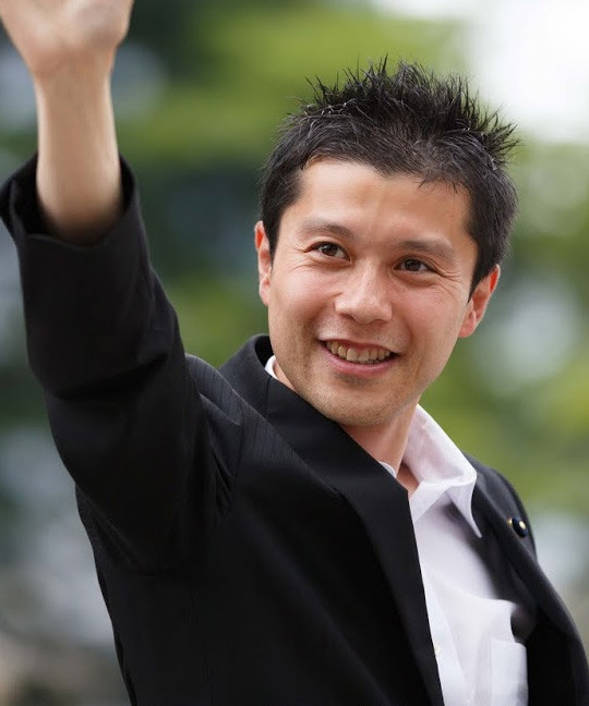 前代未聞 10歳と9歳の兄弟が「虐待」で県議を訴えた:コメント1