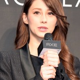 ダレノガレ明美、No.1女子高生に上から目線