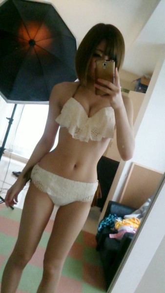 é¢¨ä¿å¬¢ã®åã¡ï¼ã³ã¡ã³ã725