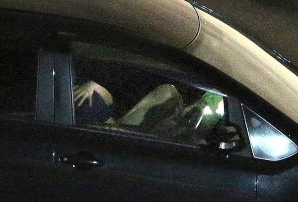 FRIDAY「NHK甲府の女子アナ(早川美奈)とキャスター(斉藤孝信)の不倫カーセックスがこちらです」:コメント2