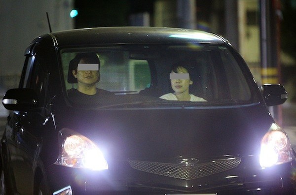 FRIDAY「NHK甲府の女子アナ(早川美奈)とキャスター(斉藤孝信)の不倫カーセックスがこちらです」:コメント1