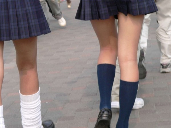 「夏休みは稼ぎ時」 女子中学生が援助交際に走る理由:コメント1