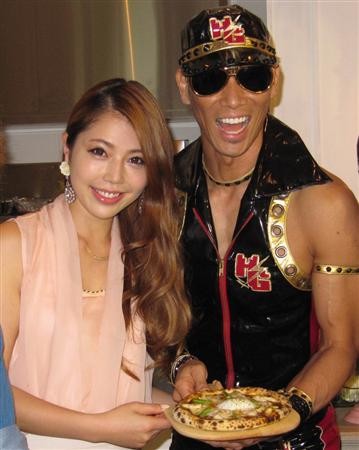 レイザーラモンHGの妻・住谷杏奈が「年商6億」の起業家に:コメント1