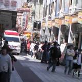 緊急車両が来た時の東京と大阪の対応の違いが話題に！東京はマナーが悪いと批判される