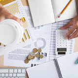 社会人が年収1000万円になったらやめたいことは？→ 値引き商品を買う、残業生活など…