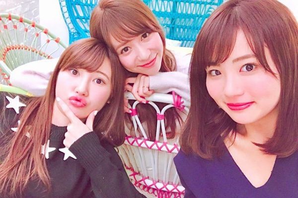 日曜朝のヒロインが地元沖縄でスレンダー水着姿披露：コメント21