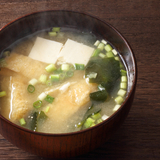 え、意外！「みそ汁」の好きな野菜の具ランキング、3位「じゃがいも」2位「玉ねぎ」1位は？