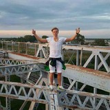 プロポーズ成功直後…男性が橋から転落死