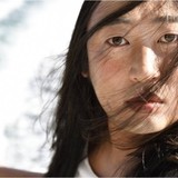 ロバート秋山竜次、清純派女優になりきる