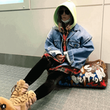 浜崎あゆみ、地べた座り込む姿に批判殺到「品がない」「ちゃんとして！」