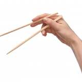 食事中に愛が冷める!? ながらスマホ、咀嚼音…パートナーがやっていたらがっかりする食べ方