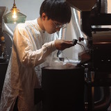 15歳のコーヒー焙煎士・岩野響さんに聞いた「僕が学校をやめて焙煎士になった理由」
