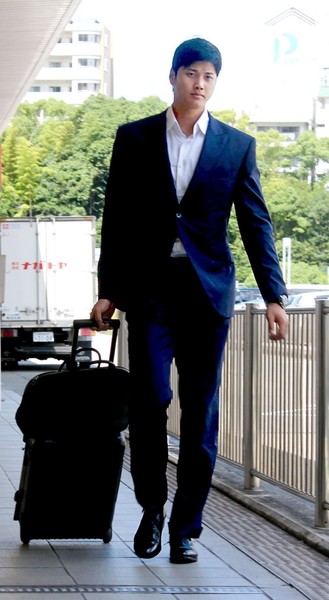 二度見するレベルの“驚異的小顔” 韓国イケメンモデルが日本でもバズる：コメント2