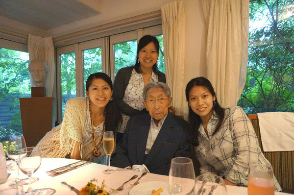 高円宮絢子さま婚約へ＝会社員守谷さんと、10月挙式―宮内庁：コメント5