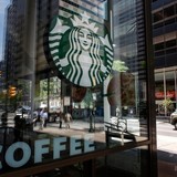 米スターバックス、吃音症の客ばかにした店員を解雇