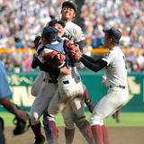 大阪桐蔭、史上初の２度目春夏連覇　甲子園１００回大会
