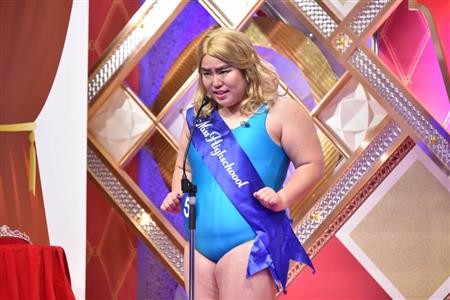 浜崎あゆみのセクシーな上目づかいにファン歓喜　「かわいすぎる」「いい感じ」：コメント9