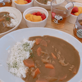 辻希美、子どもの好みに合わせた”ジャガイモなしカレー”に批判殺到のワケ