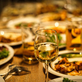 櫻井翔「兄貴会」に志願者続出！3万円高級店などで司会指導