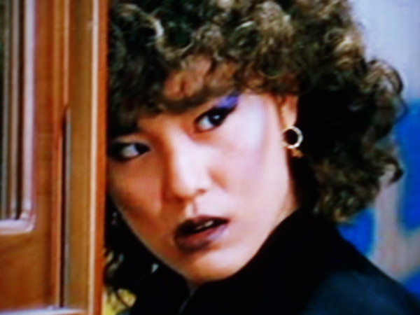 高部知子とのニャンニャン写真流出でなぜ“彼氏”は自殺したのか？：コメント26