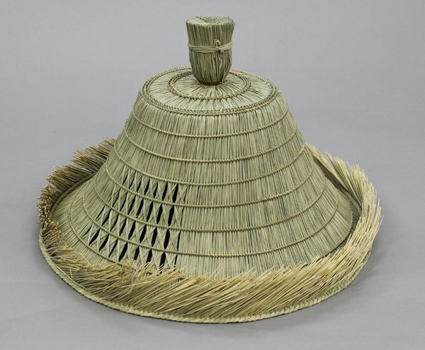 反響を呼ぶかぶる傘 東京都の担当者「観客用ではない」：コメント19