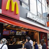 マクドナルド、店内・持ち帰り同価格に　消費増税で　7割で価格据え置き