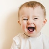 最新科学で明かされた「つわり」と「IQ」の関係