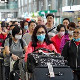 タイ政府「新型肺炎、エイズ・インフル薬で治癒」と発表