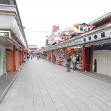 ガラガラの浅草、巣鴨に対して原宿、渋谷はガヤガヤ…JKは「気にせず」タピオカ