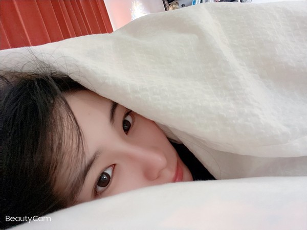 本当に可愛い女の子だけを貼るトピ：コメント1598