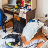 家を片付けられない人が目を覚ます強烈な言葉　｢あなたは今日の下着で救急車に乗れますか？｣