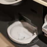 店員不在の「セルフレジ」、放置された「お釣り」の誘惑…持ち去った女性の後悔