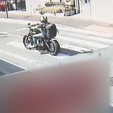 山口達也容疑者 警察官の車に追突　酒のにおいも