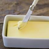 パンくずまみれのバターナイフ「そのまま戻す」か「洗って戻す」か　ドラマ「ハンオシ」で性格論争