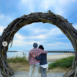 吉田沙保里さん、男性と手つなぎ＆肩を組む写真を投稿し騒然「彼氏さん??」