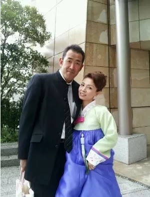 新庄ビッグボス ど派手真っ赤なジャージでキャンプ地に登場「ちょっと地味?」:コメント2