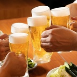 「飲み会は、酒好きの人がしたいだけ」飲みニケーションが消滅してほしい人々の声