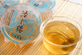 好きな全国のお土産菓子は？ 3位『もみじ饅頭』2位『八つ橋』1位はサクッとした…：コメント260