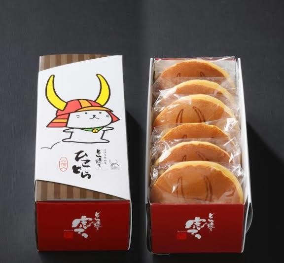 好きな全国のお土産菓子は？ 3位『もみじ饅頭』2位『八つ橋』1位はサクッとした…：コメント52