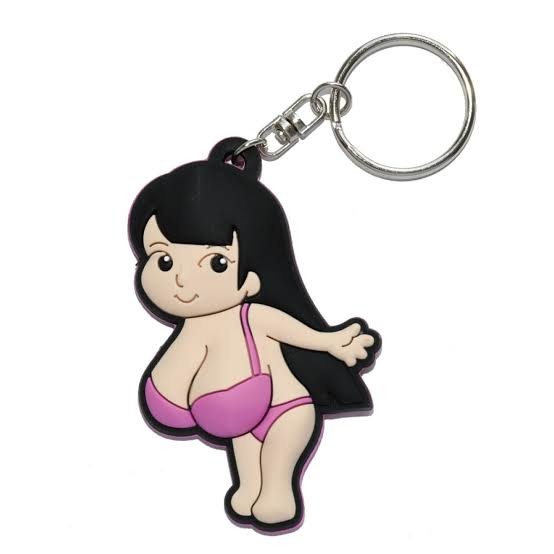 「気持ち悪い」と言われた過去も…約10㎏の胸をもつグラドル・ももせももの苦悩：コメント104