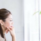 18～34歳の未婚女性、3人に2人が「結婚しても子どもを持たなくていい」その理由2つとは