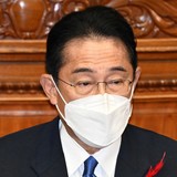 岸田首相「マスク、屋外不要」を強調　メッセージの出し方に苦悩