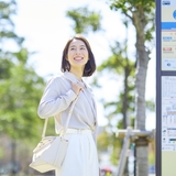 敬遠されがちな「駅からバスに乗る物件」に住む人たちが見出した様々なメリット